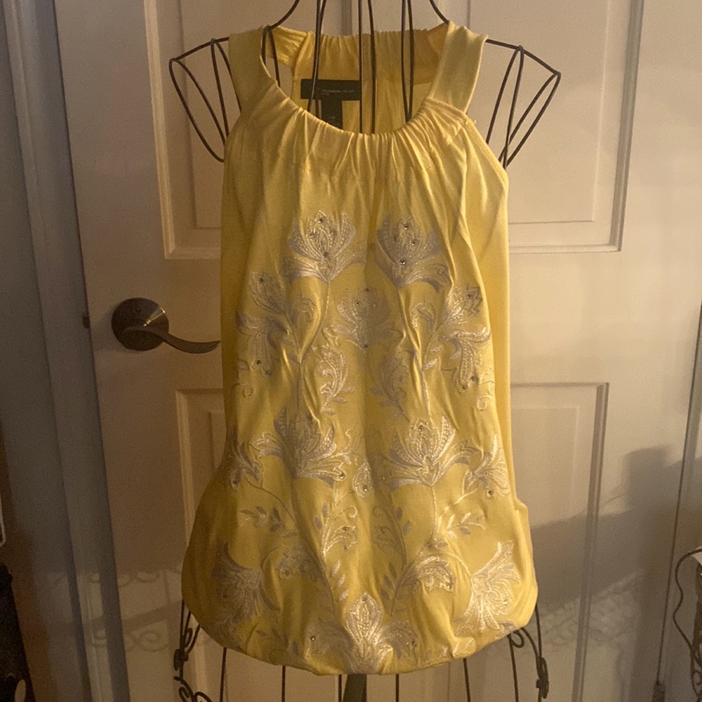 Beautiful embroidered Inc summer top, Sz PM